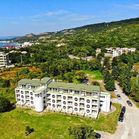 Saint George Hotel 1 バルチク エクステリア 写真