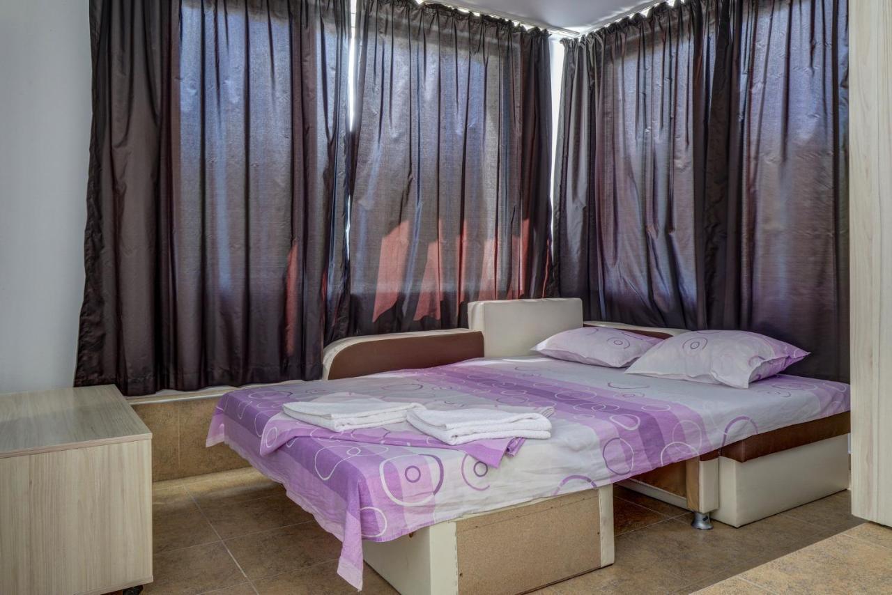 Saint George Hotel 1 バルチク エクステリア 写真